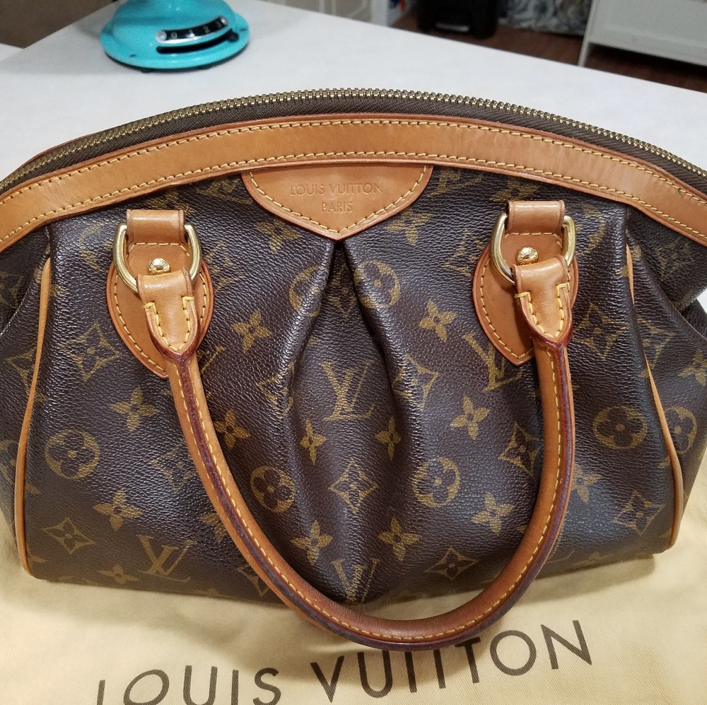 Louis vuitton tivoli